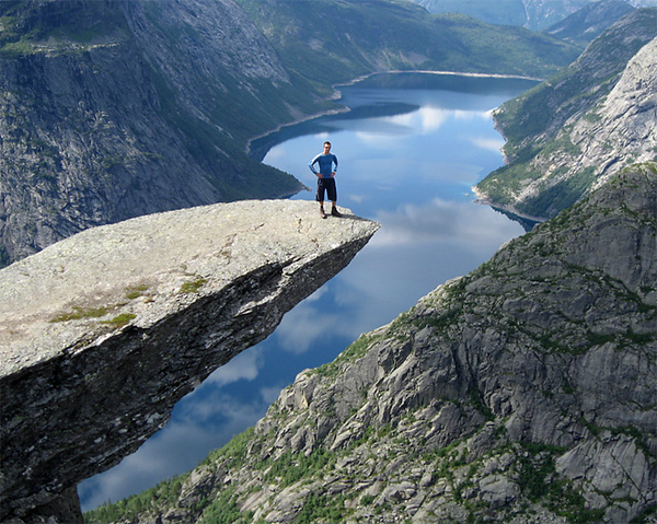 Putokaz Perfektno Mjesto Za Fotografisanje Trolltunga Norveska