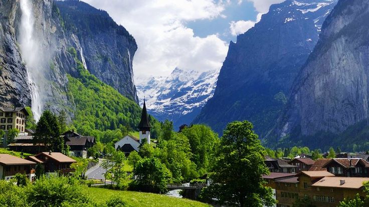 lauterbrunnen valley switzerland