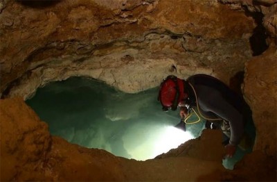 movile cave descent.jpg.653x0 q80 crop smart