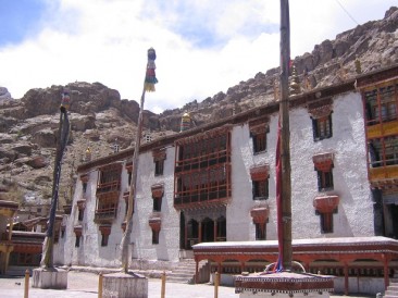 Hemish manastir-gompa