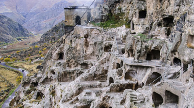 Vardzia