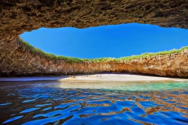 Mexico hidden beach